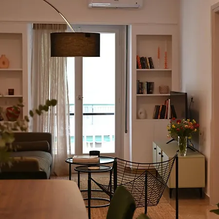 Brand New 3bedroom Athenian Flat In Koukaki Apartment